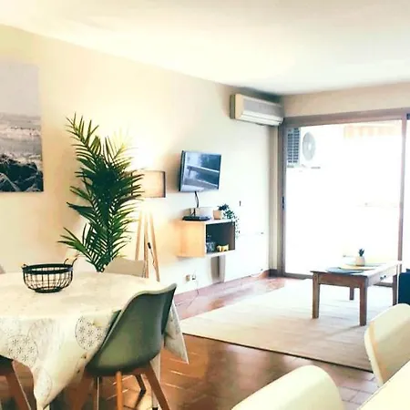 Grand Azur - Ideal Couple En Escapade Vieil - Terrasse - Climatisation - Wifi Hd - Gravette & Gare Sncf 5min A Pied - Port Vauban A Pied - Vieille Appartement Antibes