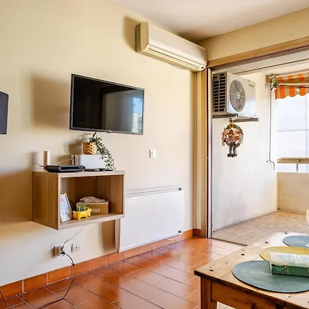 Grand Azur - Ideal Couple En Escapade Vieil - Terrasse - Climatisation - Wifi Hd - Gravette & Gare Sncf 5min A Pied - Port Vauban A Pied - Vieille Appartement *