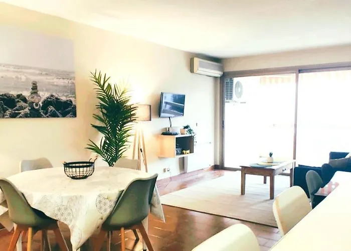 Grand Azur Avec Terrasse - Vieil Appartamento Antibes